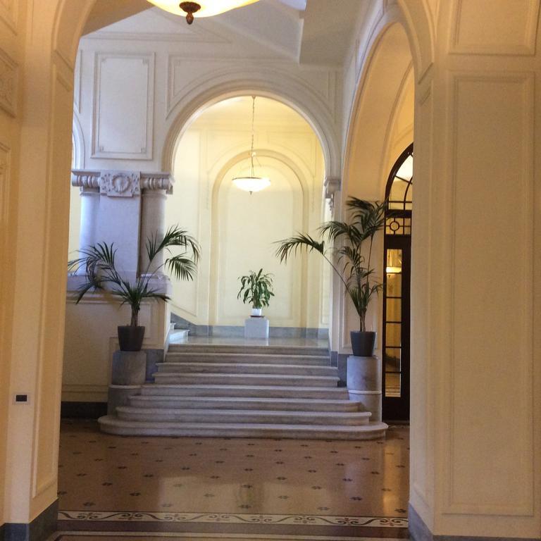 Apartament Au Petit Bonheur Genua Pokój zdjęcie