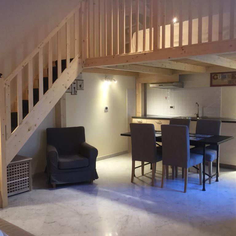 Apartament Au Petit Bonheur Genua Pokój zdjęcie